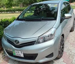 Toyota Vitz Jewela Smart Stop Package 1.0 2015 for Sale