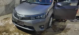 Toyota Corolla GLi 1.3 VVTi 2015 for Sale