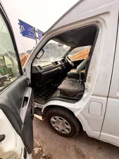 Toyota Hiace Grand Cabin 2005 for Sale