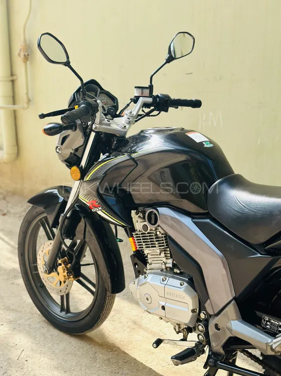 Suzuki Gsxr 250cc 2023 for Sale Suzuki Gsxr 250cc 2023 for Sale Image-10