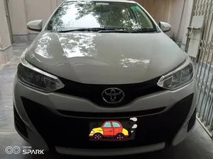 Toyota Yaris GLI MT 1.3 2022 for Sale