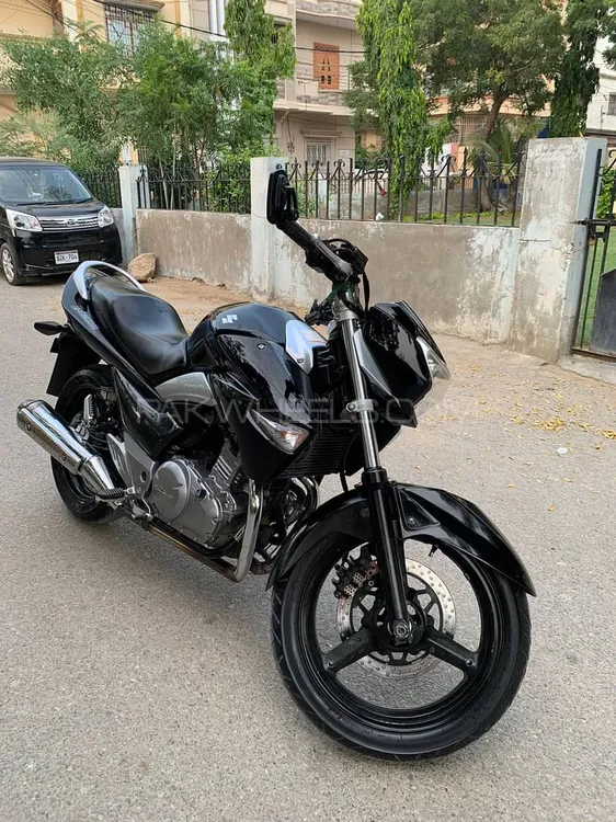 Suzuki Inazuma 2016 for Sale Suzuki Inazuma 2016 for Sale Image-5