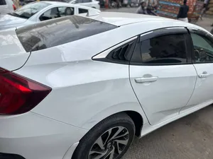 Honda Civic Oriel 1.8 i-VTEC CVT 2017 for Sale