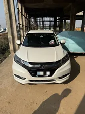 Honda Vezel Hybrid Z 2015 for Sale