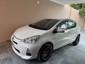 Toyota Aqua L 2012 for Sale