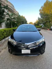 Toyota Corolla Altis Grande CVT-i 1.8 2016 for Sale