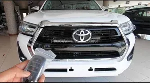 Toyota Hilux Revo V Automatic 2.8 2023 for Sale