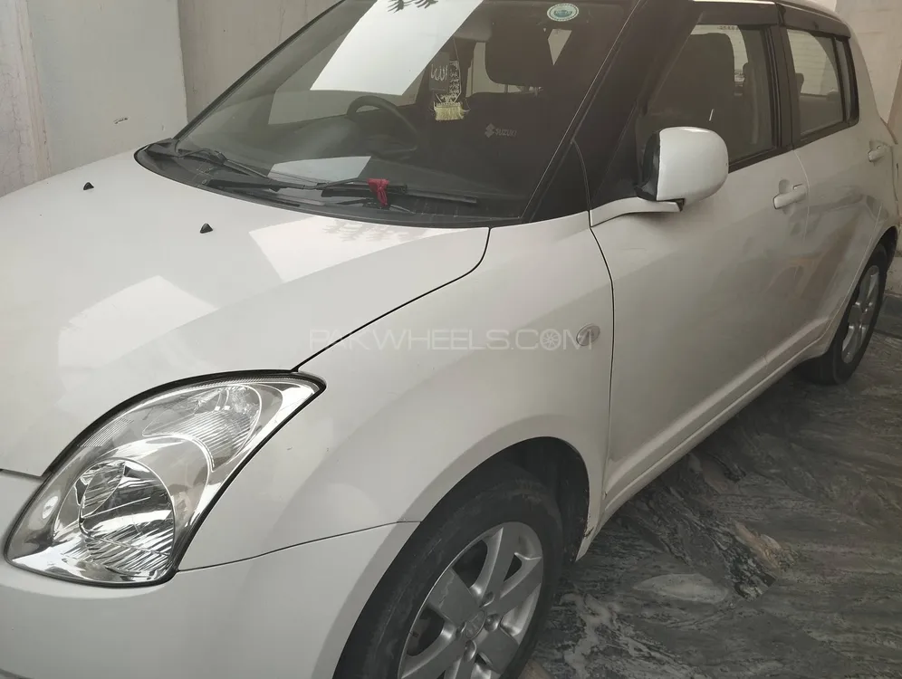 سوزوکی سوئفٹ 2017 for Sale in لاہور Image-1