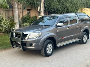 Toyota Hilux 2015 for Sale