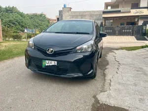 Toyota Vitz F Limited II 1.0 2014 for Sale