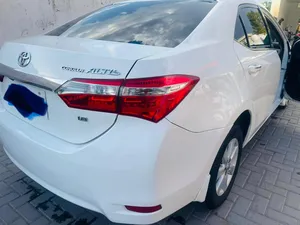 Toyota Corolla Altis 1.8 2015 for Sale