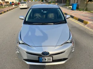 Toyota Prius S 2018 for Sale