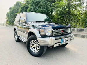 Mitsubishi Pajero Exceed Automatic 2.8D 1997 for Sale