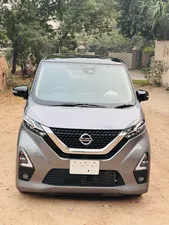 Nissan Dayz Highway Star S hybrid X pro pilot 2021 for Sale