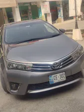 Toyota Corolla Altis Grande CVT-i 1.8 2014 for Sale