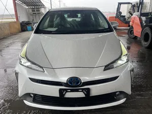 Toyota Prius S 2021 for Sale