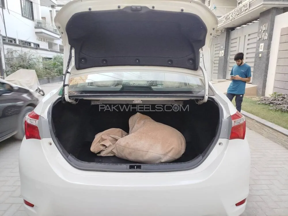 Toyota Corolla 2019 for Sale in Karachi Toyota Corolla 2019 for Sale in Karachi Image-7
