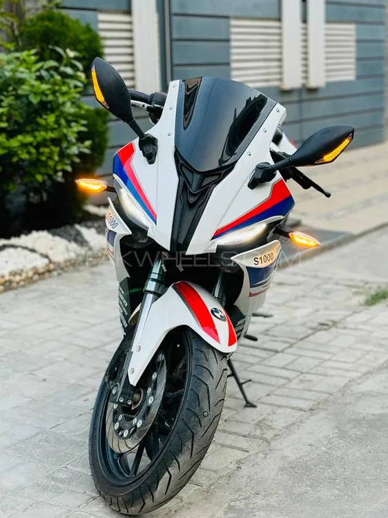 BMW S1000RR 2023 for Sale Image-1