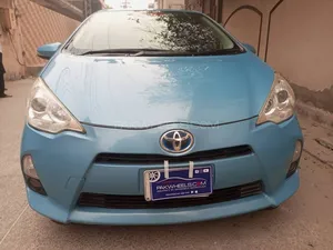 Toyota Aqua S 2013 for Sale