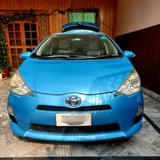 Toyota Aqua S 2013 for Sale