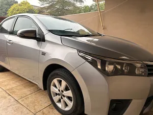 Toyota Corolla Altis Automatic 1.6 2015 for Sale