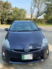 Toyota Prius S LED Edition 1.8 2011 for Sale