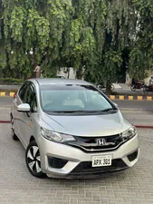 Honda Fit 1.5 Hybrid S Package 2013 for Sale