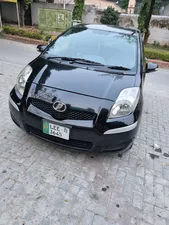 Toyota Vitz F 1.0 2010 for Sale