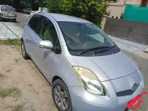 Toyota Vitz 2008 for Sale