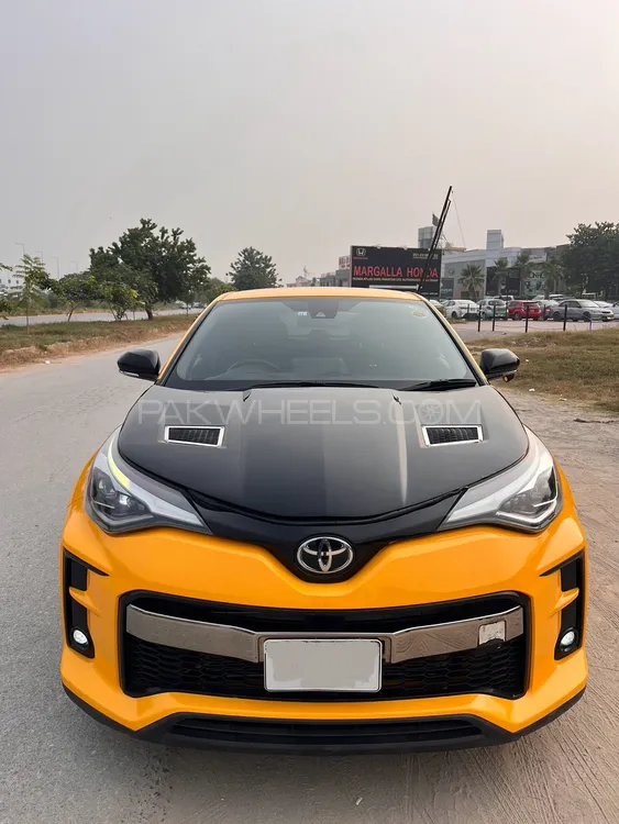 ٹویوٹا سی-ایچ آر 2019 for Sale in اسلام آباد Image-1
