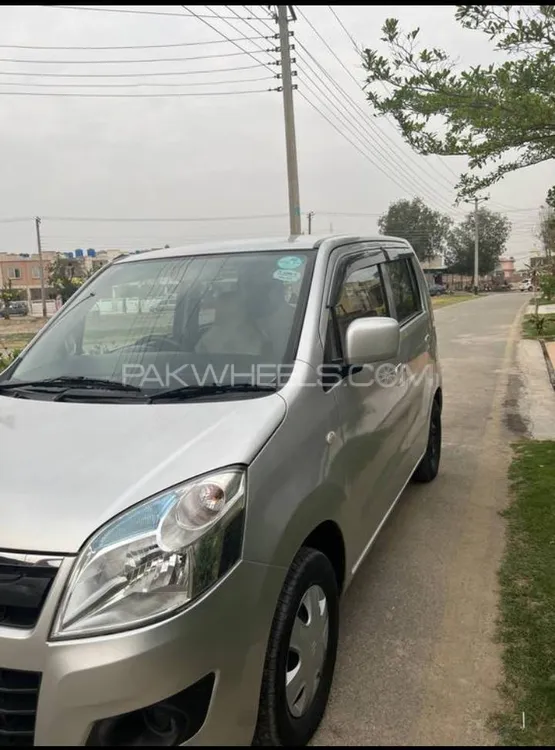 Suzuki Wagon R 2017 for Sale in Faisalabad Image-1