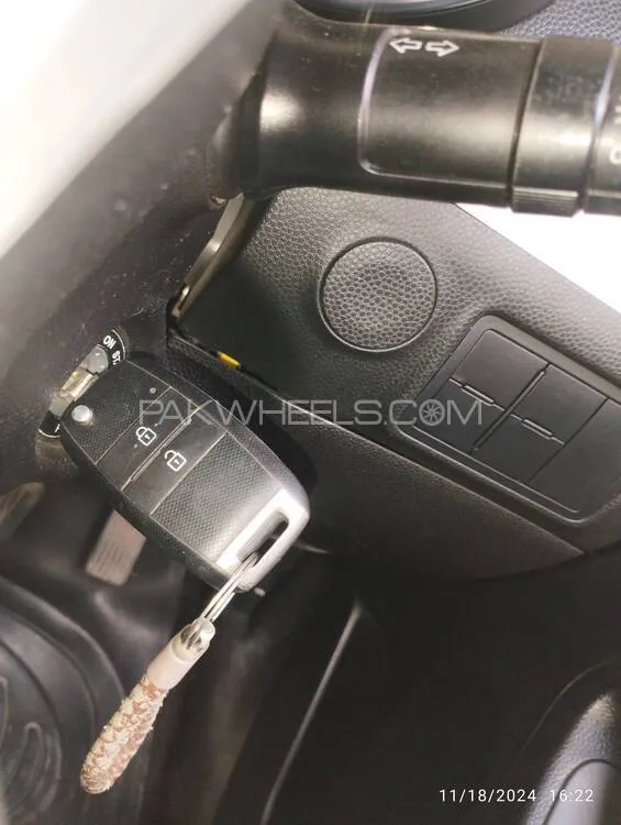 KIA Picanto 2021 for Sale in Lahore KIA Picanto 2021 for Sale in Lahore Image-12