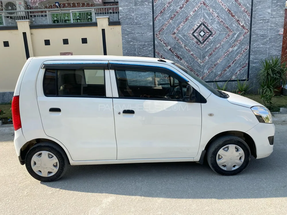 Suzuki Wagon R 2022 for Sale in Mardan Image-1