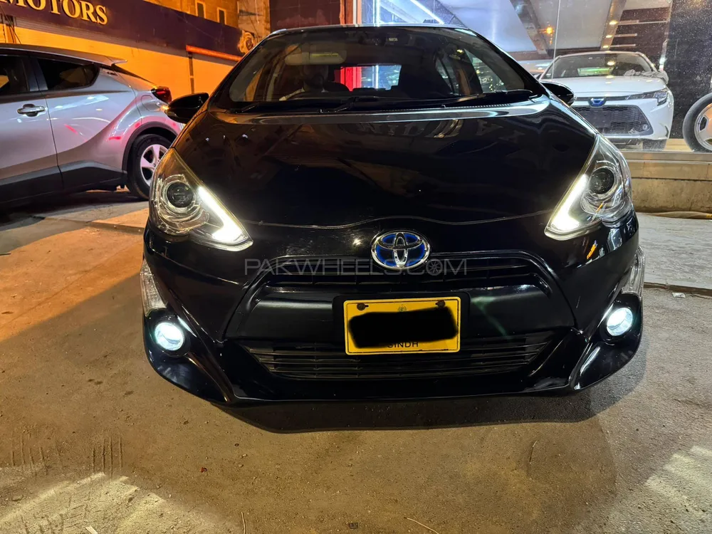 Toyota Aqua 2016 for Sale in Karachi Image-1