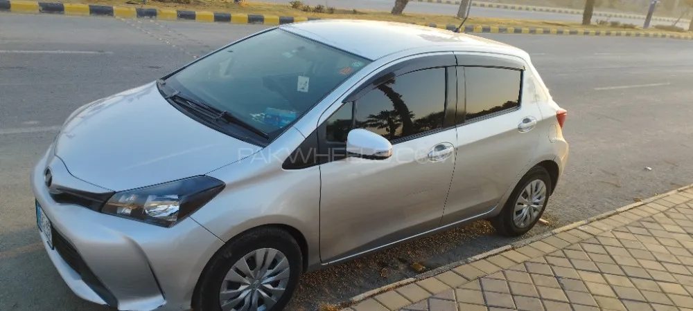 Toyota Vitz 2015 for Sale in Wah cantt Toyota Vitz 2015 for Sale in Wah cantt Image-9