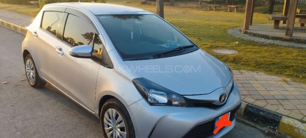 Toyota Vitz 2015 for Sale in Wah cantt Image-1