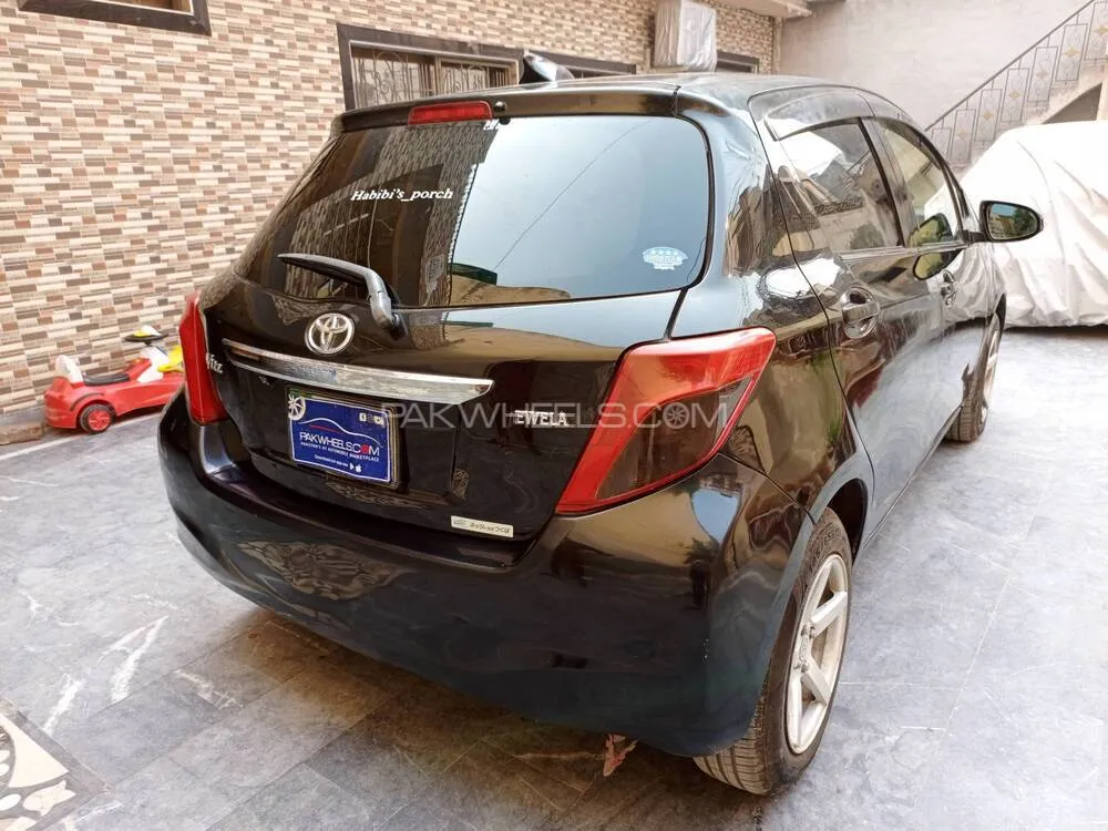 ٹویوٹا ویٹز 2011 for Sale in لاہور ٹویوٹا ویٹز 2011 for Sale in لاہور Image-4