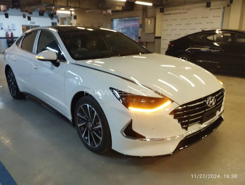 Hyundai Sonata 2023 for Sale in Lahore Hyundai Sonata 2023 for Sale in Lahore Image-2