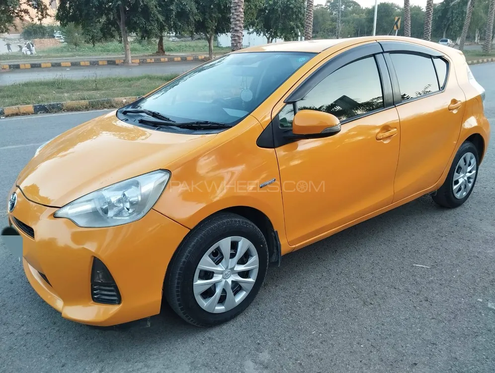 Toyota Aqua 2013 for Sale in Islamabad Image-1