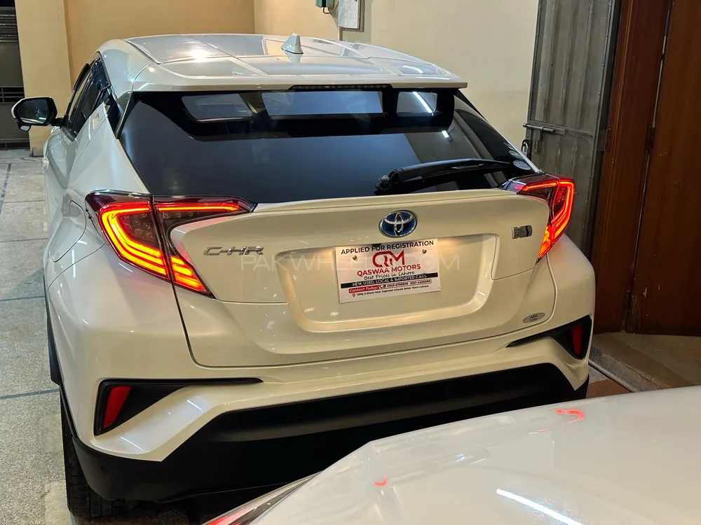 Toyota C-HR 2019 for Sale in Lahore Image-1