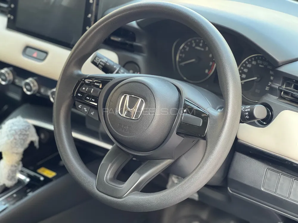 Honda HR-V 2024 for Sale in Lahore Honda HR-V 2024 for Sale in Lahore Image-8