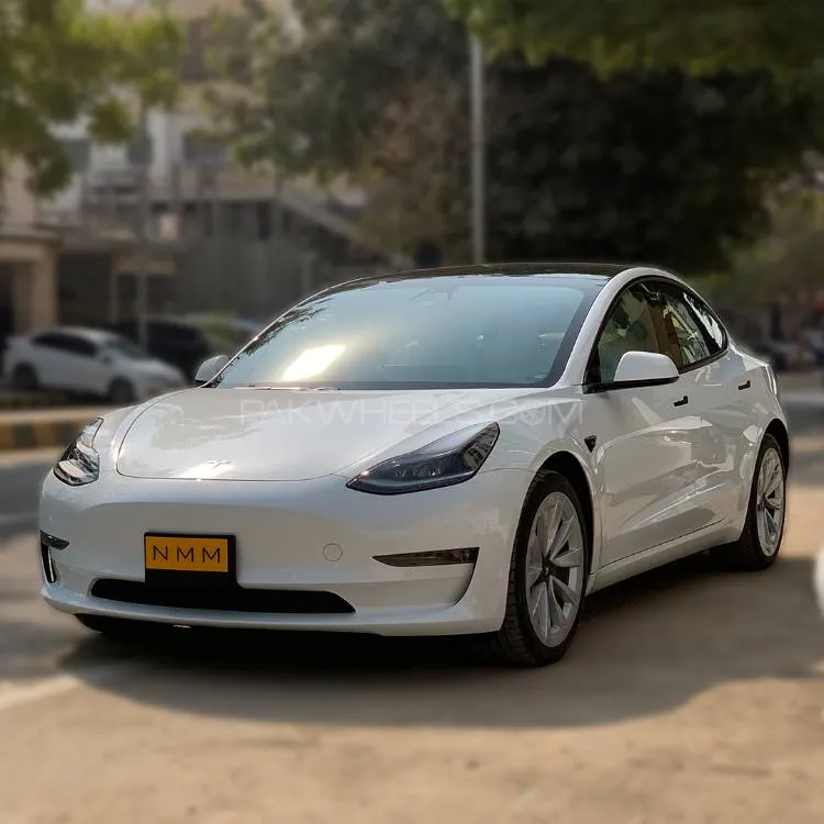 Tesla Model 3 2021 for Sale in Karachi Image-1