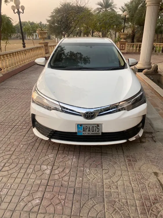 Toyota Corolla Altis Grande Cvt I For Sale In Lahore Pakwheels