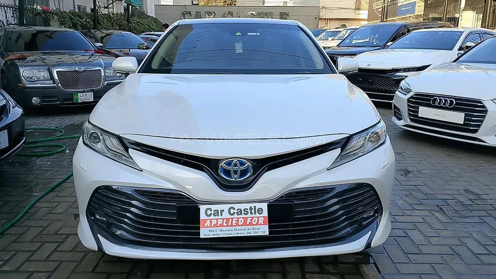 Toyota Camry 2018 for Sale in Lahore Image-1