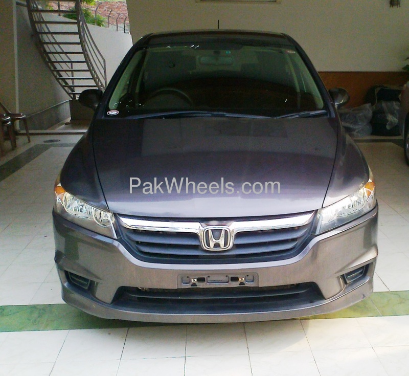 Honda Stream 2007 for Sale in Lahore Image-1