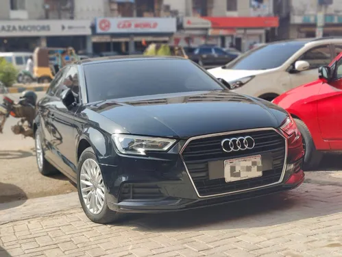 Slide audi a3 1 2 tfsi 2018 113374726