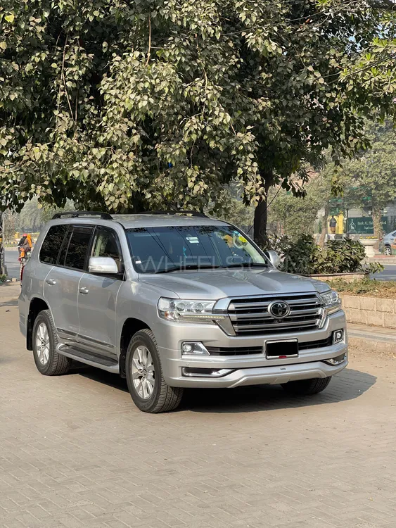 Toyota Land Cruiser 2019 for Sale in Lahore Image-1