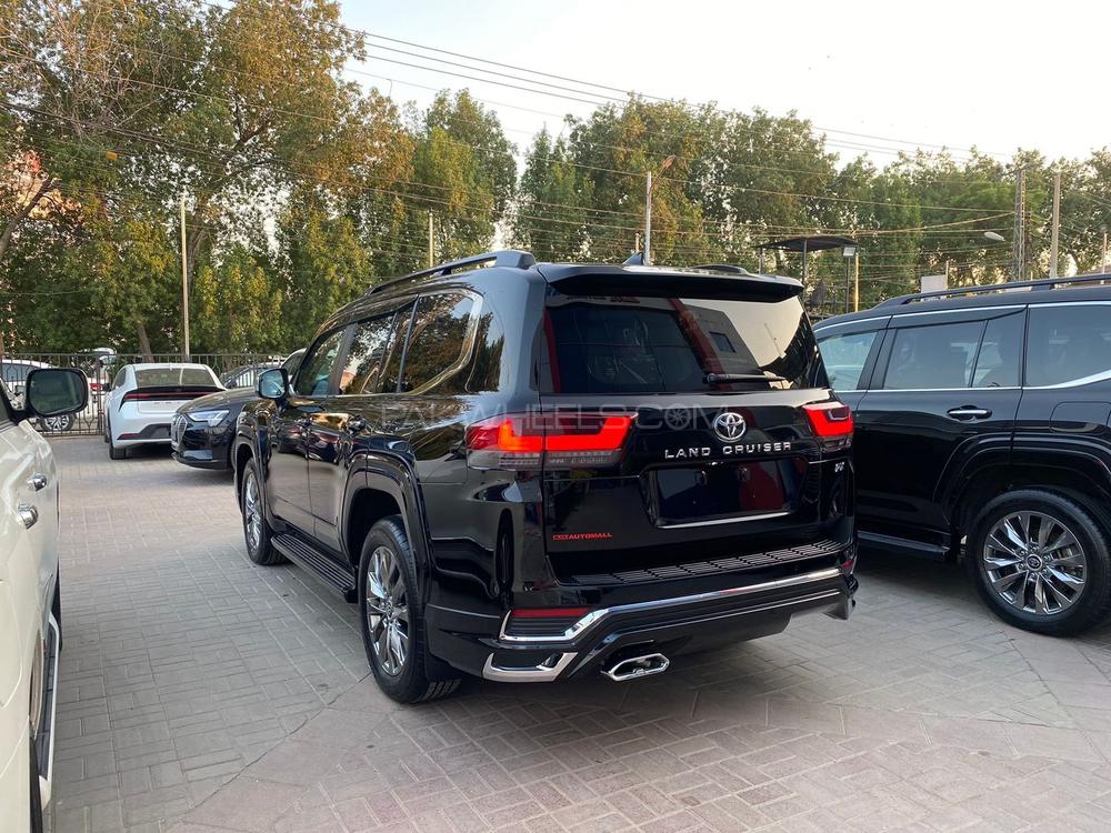 Toyota Land Cruiser ZX LC300 
3.5L Twin Turbo Petrol
Model: 2023
Mileage: 1,400 km
Reg: 2023 khi  

*PPF Coated
*Heads up Display
*Fingerprint Start
*Rear Entertainment 
*Cool Box
*Beige Room 
*7 Seater 
*Back Autodoor 
*JBL Sound System

Calling and Visiting Hours

Monday to Saturday 

11:00 AM to 7:00 PM