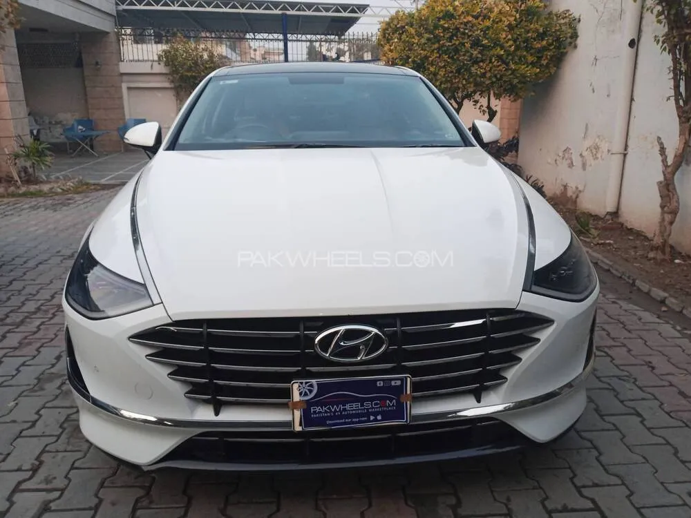 Hyundai Sonata 2021 for Sale in Lahore Image-1