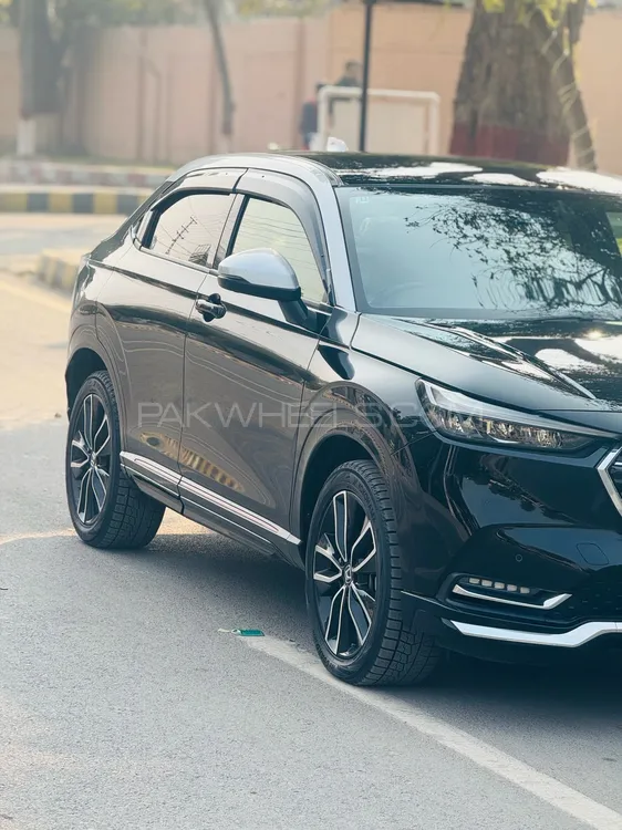 Honda Vezel 2021 for Sale in Peshawar Image-1